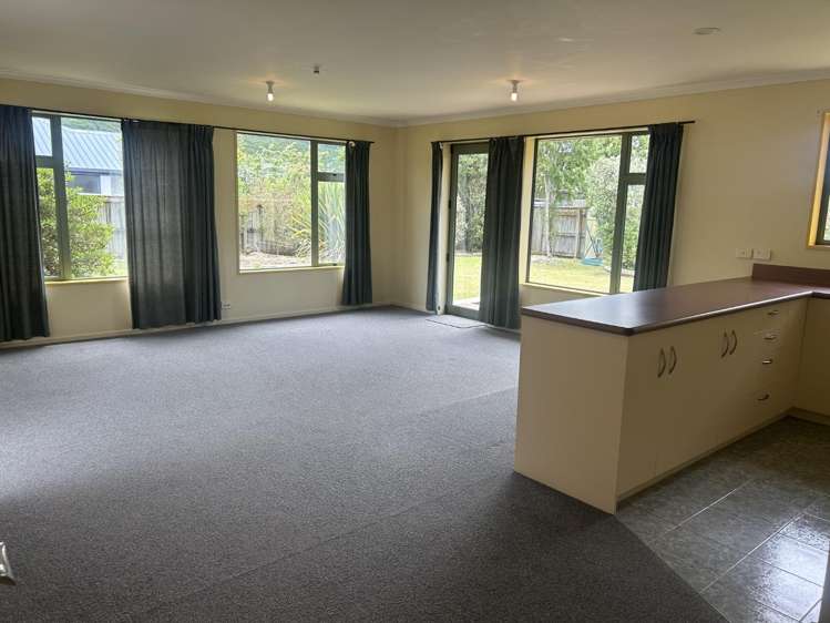 18 Whiting Drive 11199_4