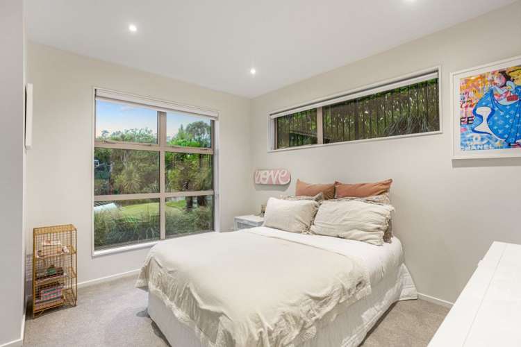 19 Churchouse Road Greenhithe_15