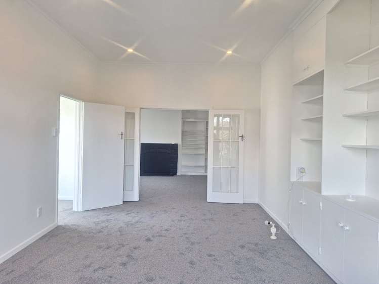 18 Heywood Crescent 1662_3
