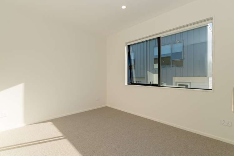 26C Leybourne Circle 10026_4