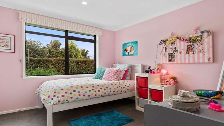 3 Pinasta Place Oropi_18