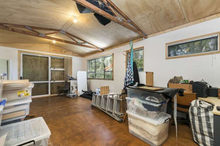 70 Mountain Road Henderson Valley_11