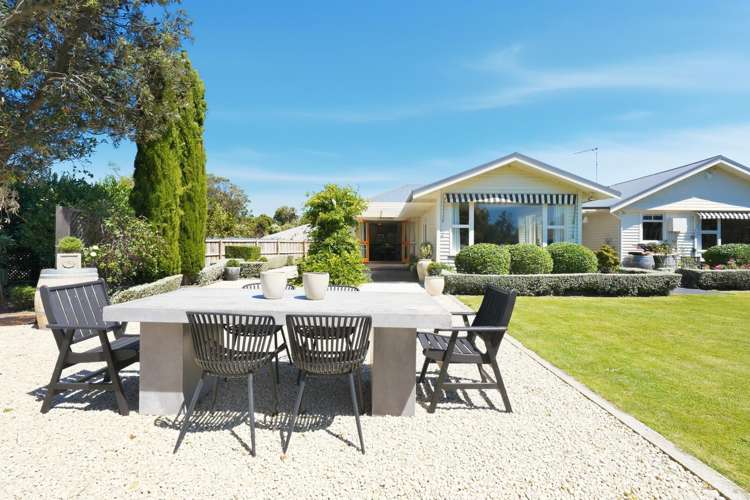 2 Church Street Amberley_1