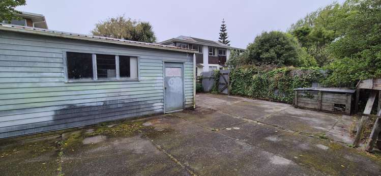 12 Ngatitoa Street Takapuwahia_8