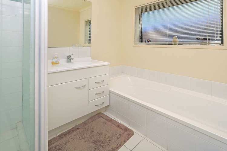 2 Pateke Drive Takanini_5