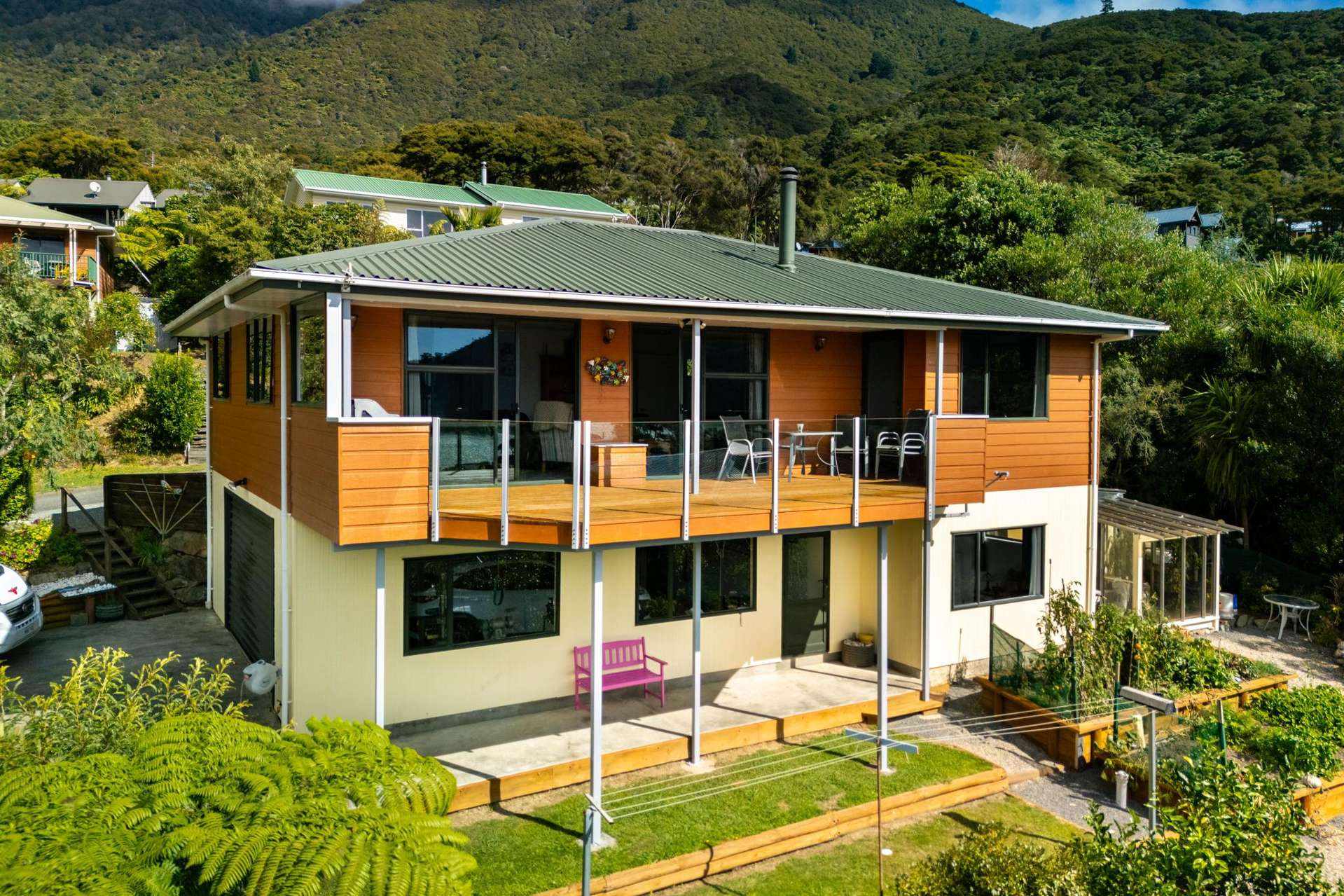 3 Ruataniwha Place Okiwi Bay_0