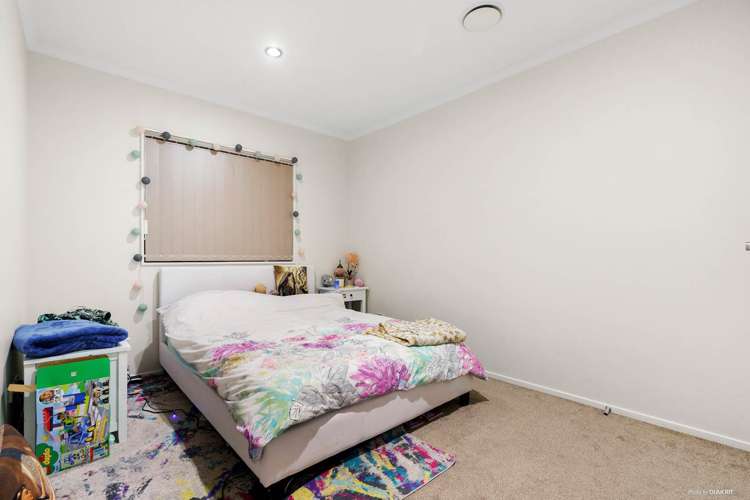 8 Evelina Lane Flat Bush_18
