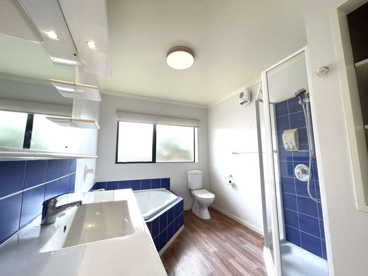 19 Reybert Place Massey_17