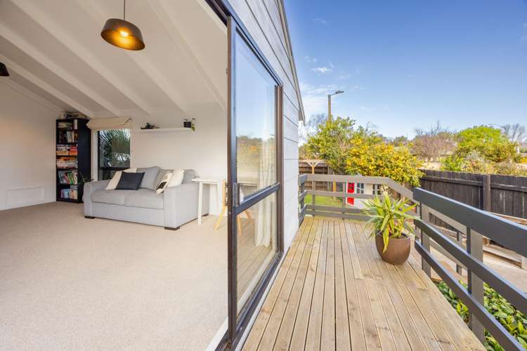 19 Leeds Place Tamatea_5