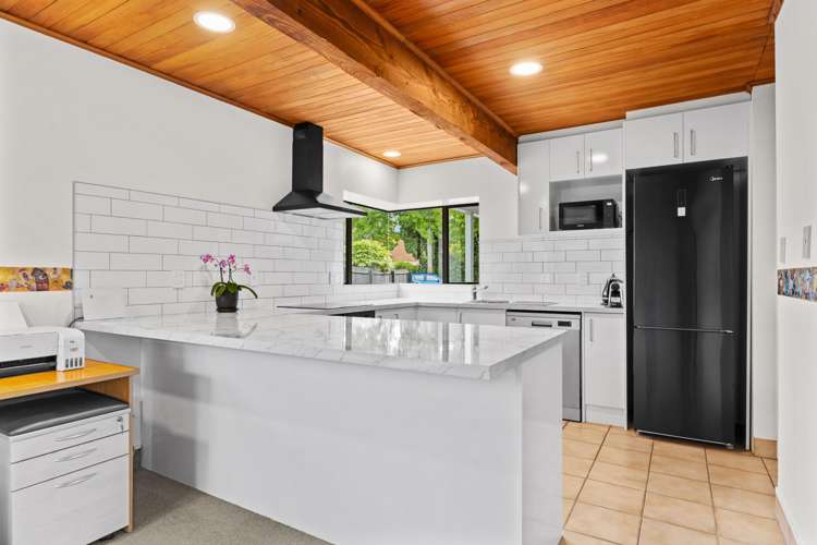 6 Cullahill Street Harewood_2