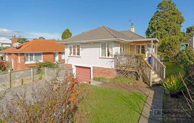 9 Ayrton Street Te Atatu South_2