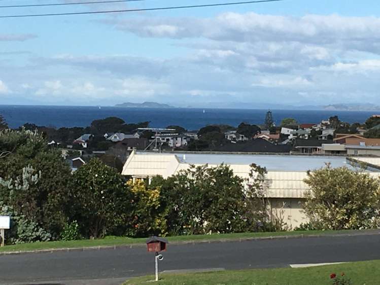 2/4 Homestead Road Manly_12