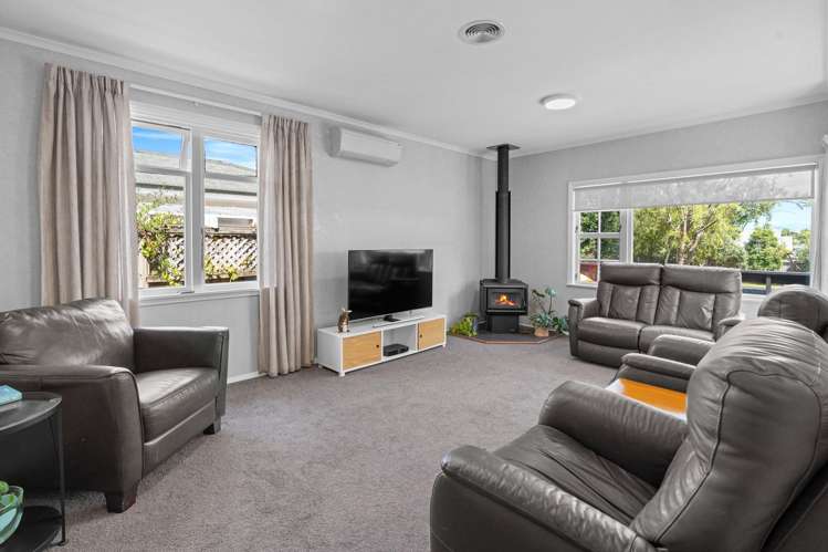 5 Rimu Street Wainuiomata_8