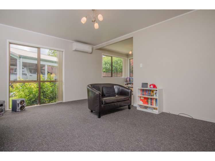 33 Hetherington Road Ranui_5