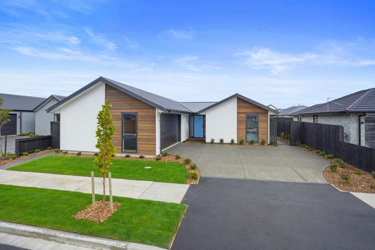 64 Blunden Road_0
