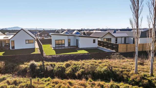 Where Modern Living Meets Rural Views