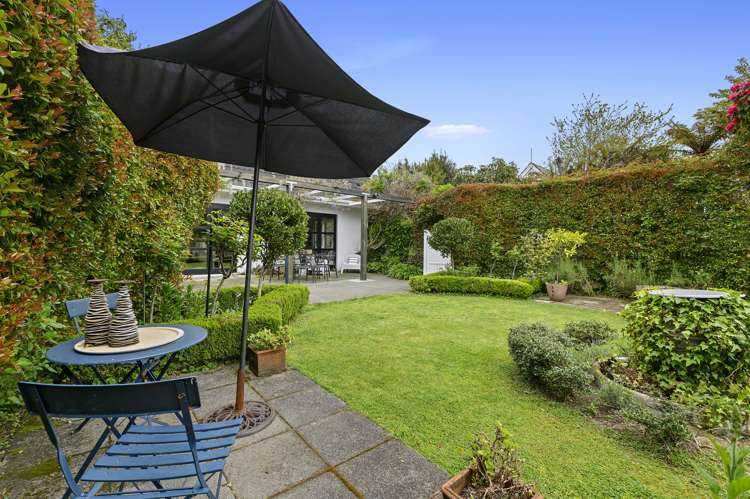 28a Sophia Street Glenholme_26