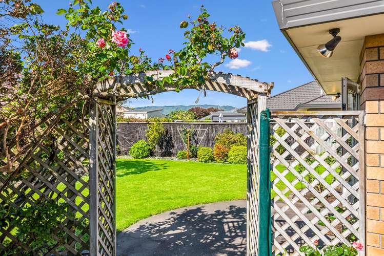 37 Murray Court Paraparaumu Beach_16