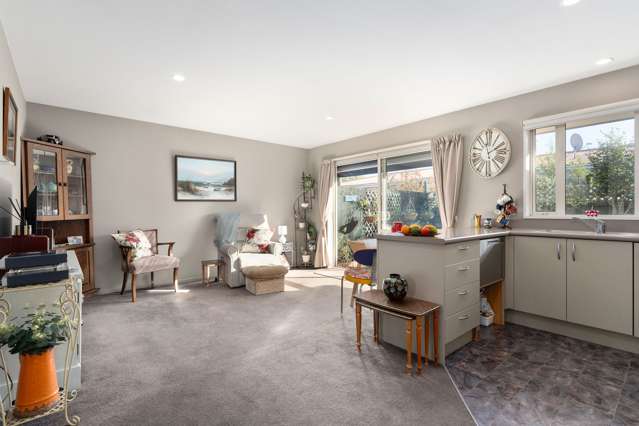 9/446 Ferry Road Woolston_2