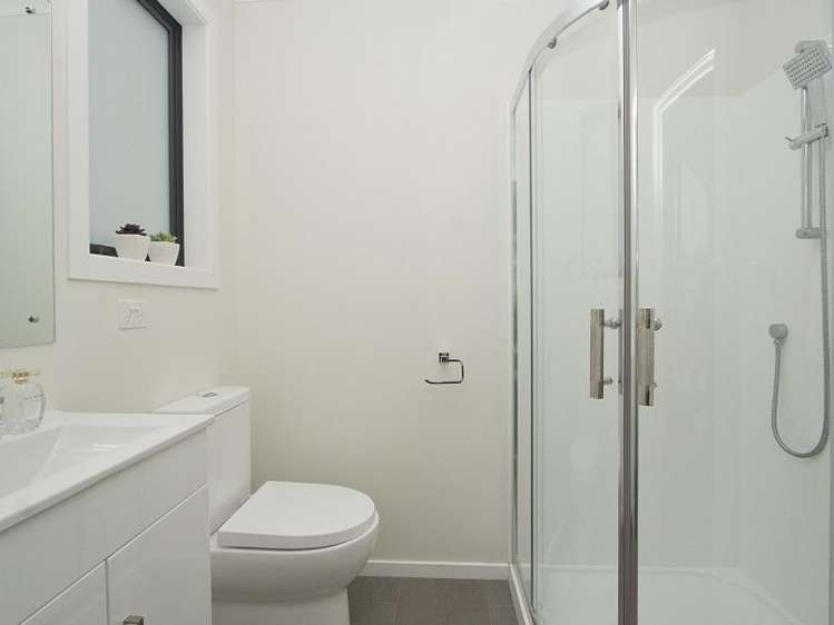 23 Fraser Colman Grove Wainuiomata_3