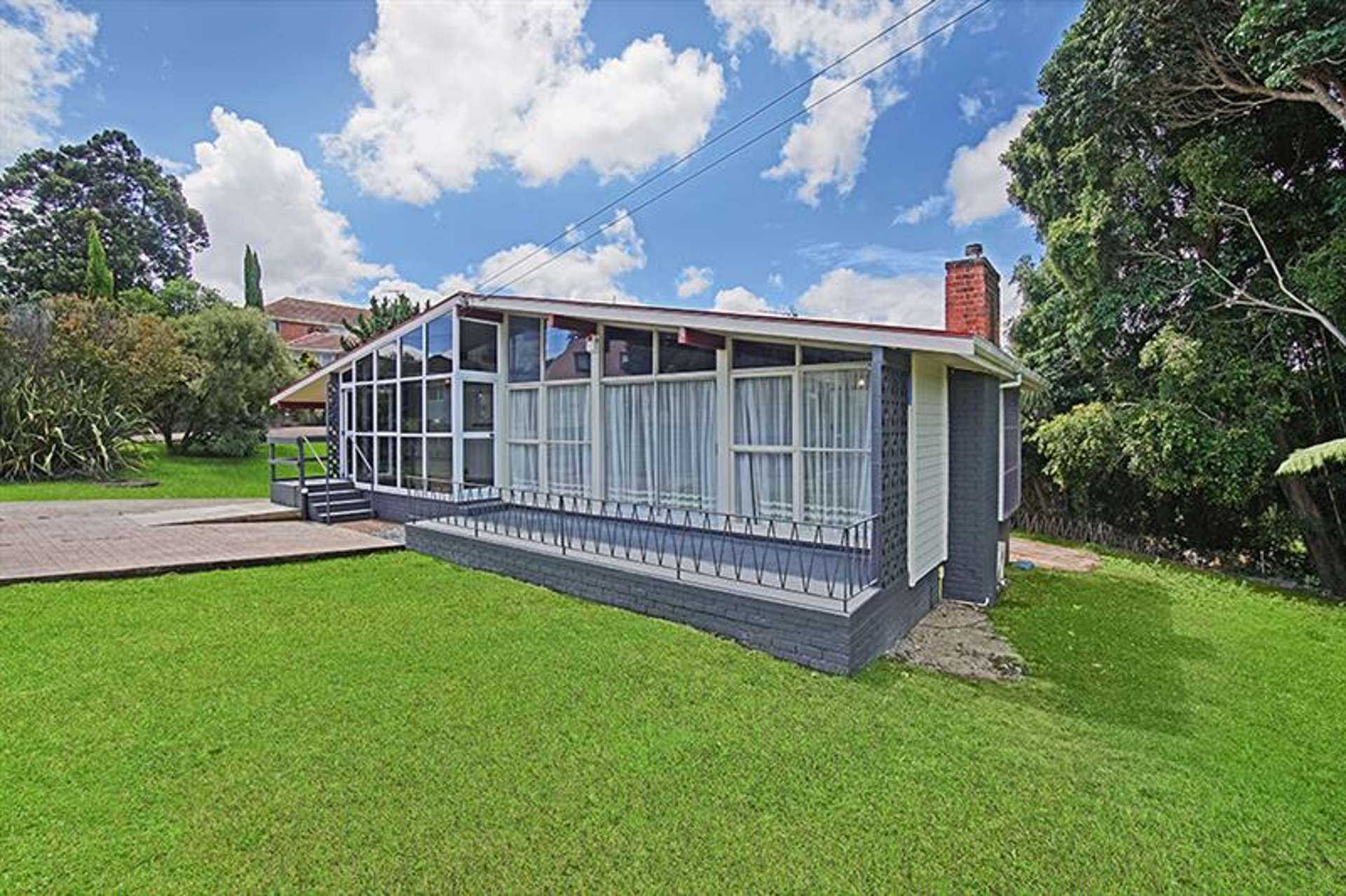 86 Kimber Hall Avenue Mount Roskill_0