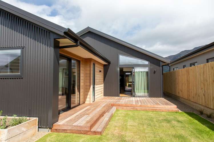 3 Pinn Street Lake Hawea_18