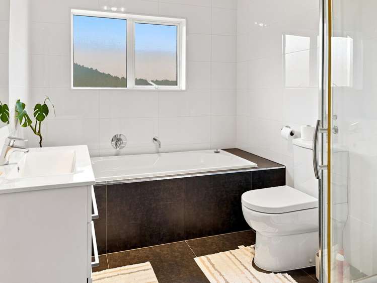253 Alec Craig Way Gulf Harbour_7