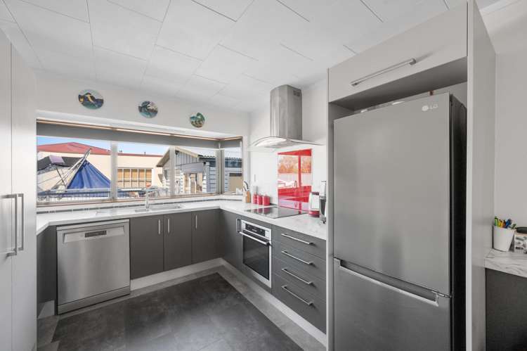 5 Nicholson Street Mayfair_5