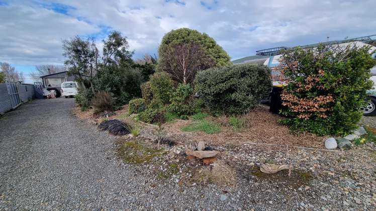 9 Bath Road Riverton_1