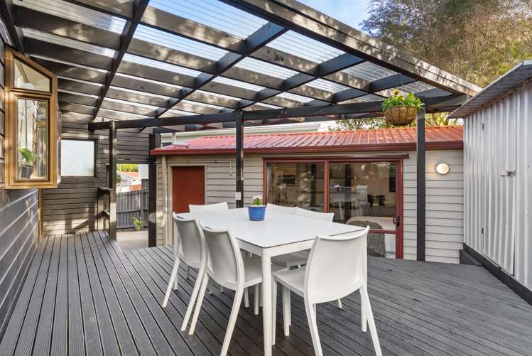 26 Meadowvale Rise Titirangi_12