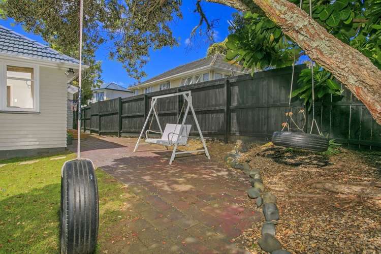 9 Potter Avenue Northcote_18
