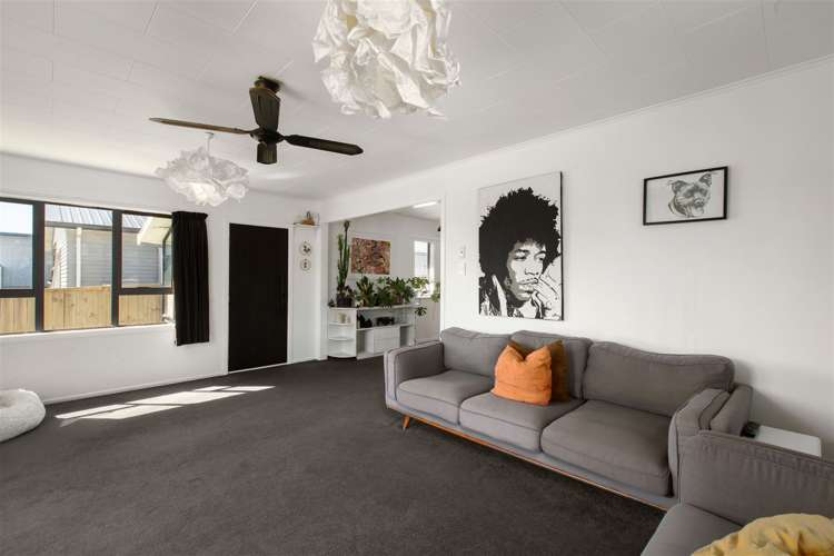 72 The Crescent Waihi Beach_9