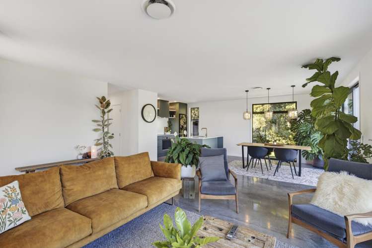 4 Fox Street Okato_16