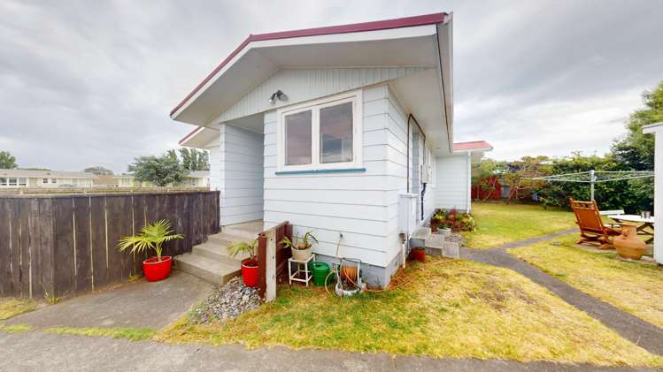 21 Gibbons Crescent 1200_13