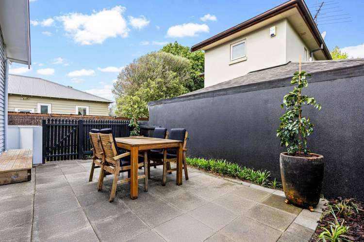 6a Volcanic Street Mount Eden_10