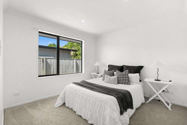 20 Longspur Avenue Wigram_12