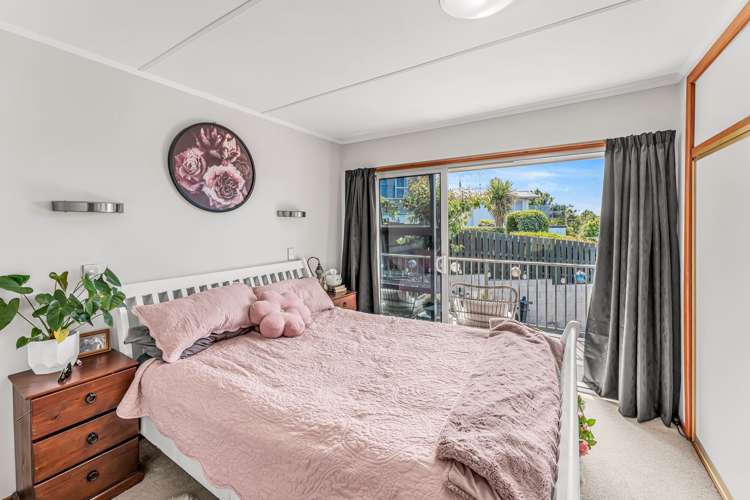 12 Benmore Street Glenwood_16