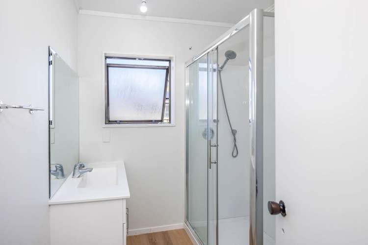 50 Odlin Crescent Nawton_13