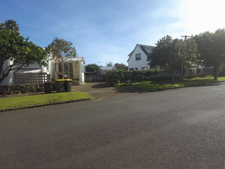 2A Curzon Street Onehunga_2