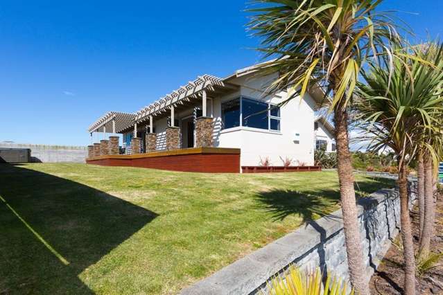 32 Links Drive Waiwhakaiho_2