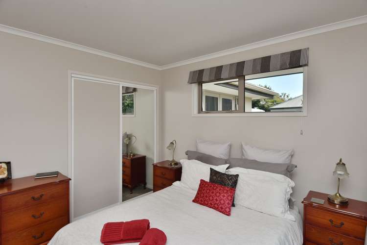 12 Saint Keverne Close Burwood_13