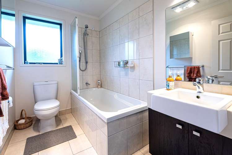 16 Maxwell Place Kamo_14