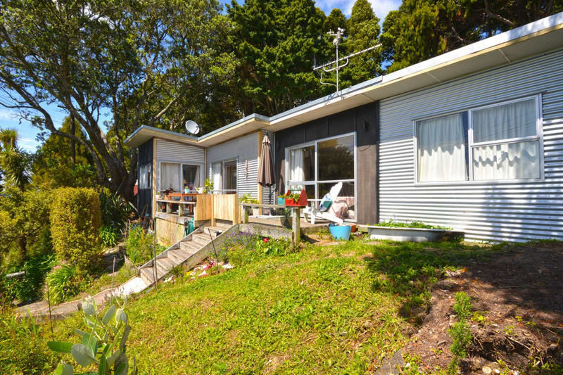 35 Kauri Point Road Laingholm_0