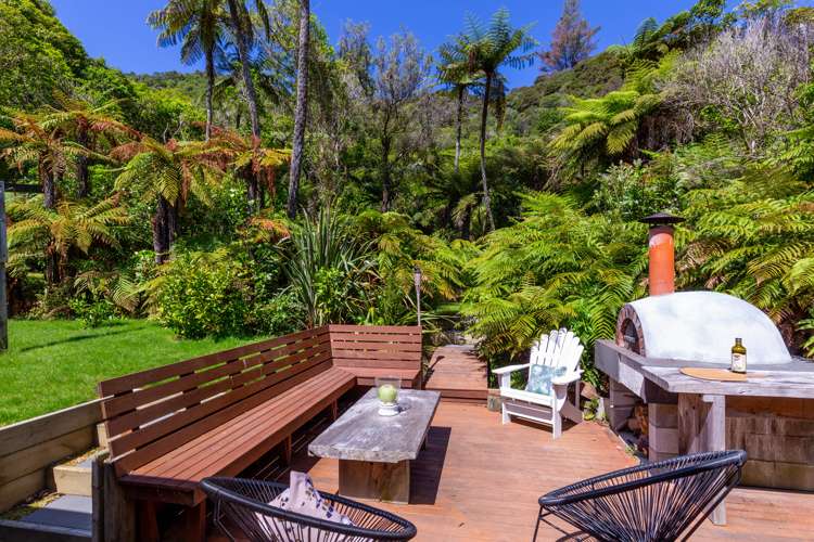 2385 Queen Charlotte Drive Anakiwa and Surrounds_5