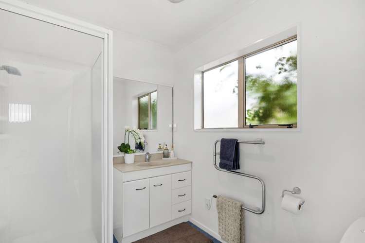 35 Duggan Drive Owhata_12