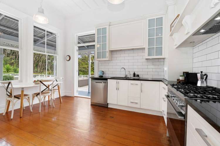 104 Attwood Road Paremoremo_8