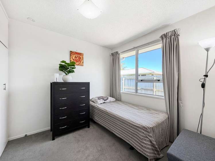 2/59 Gardiners Road Bishopdale_9