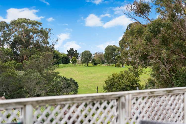 1/23 Holt Avenue Torbay_10