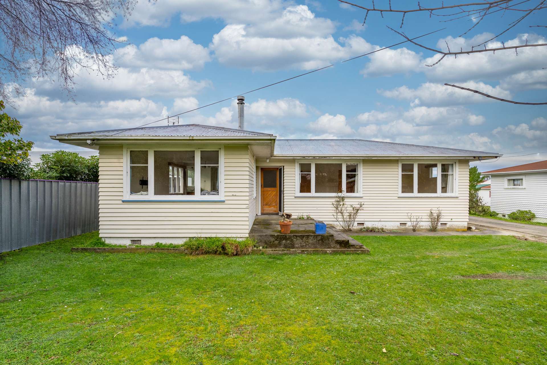 6 Tait Crescent Featherston_0