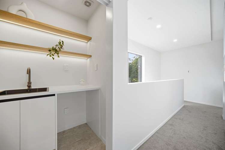 46A Range View Road Mt Albert_19